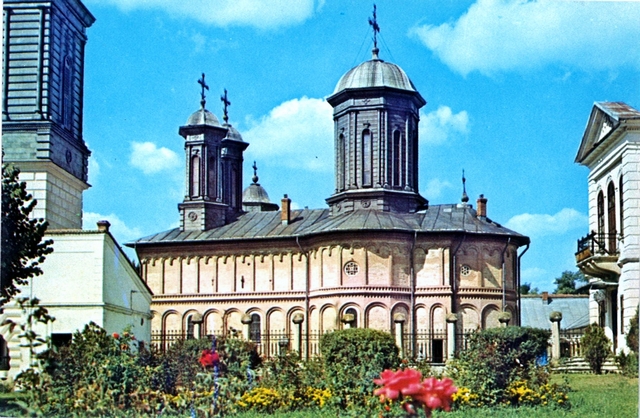 1611 - Buzau. Biserica episcopiei (sec. XVI-XVII)